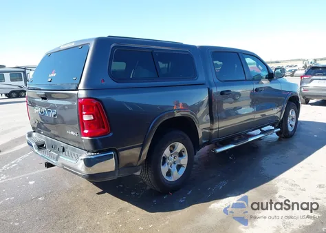 2025 Ram 1500 Big Horn 4X4 5'7 Box from USA, damaged, VIN 1C6RRFFG9SN777195